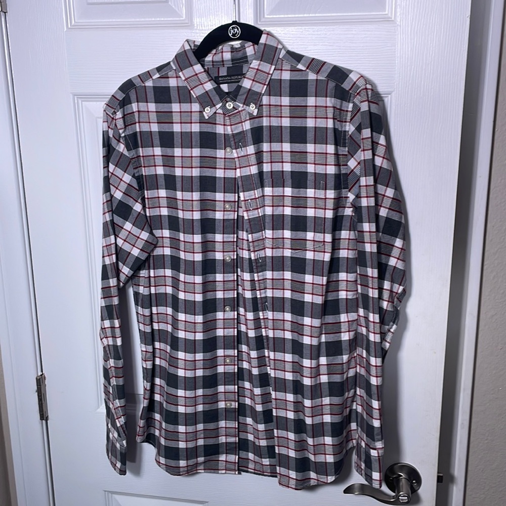 Lot of 5 banana republic shirts